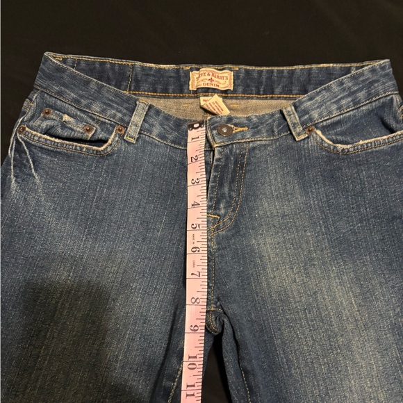 Steve $ Barry’s Jeans - Picture 9 of 11